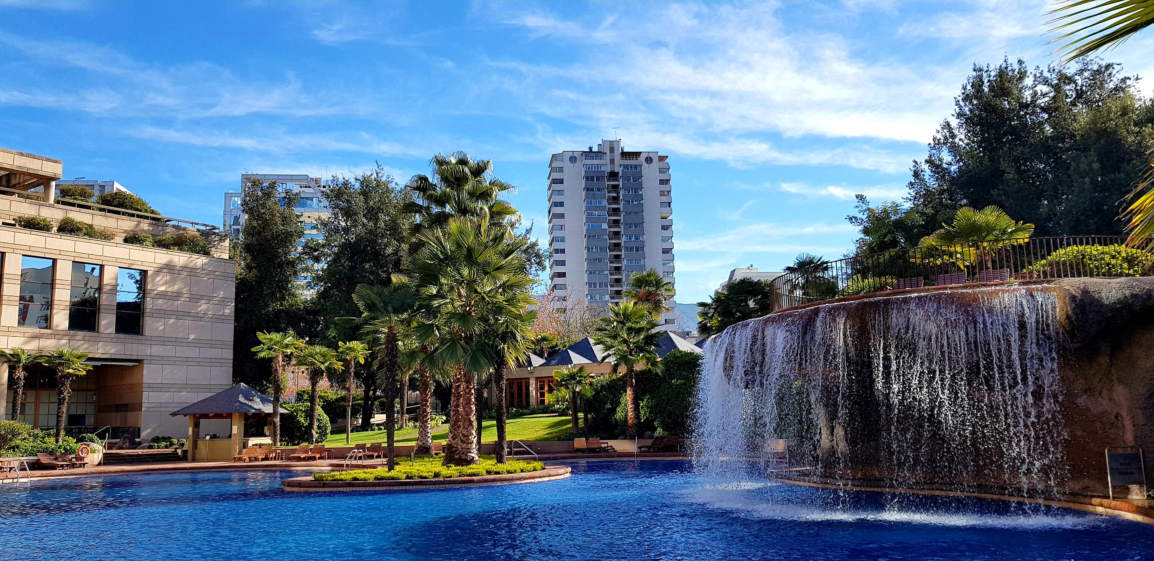 Mandarin Oriental, Santiago酒店 外观 照片 Fountains at the resort