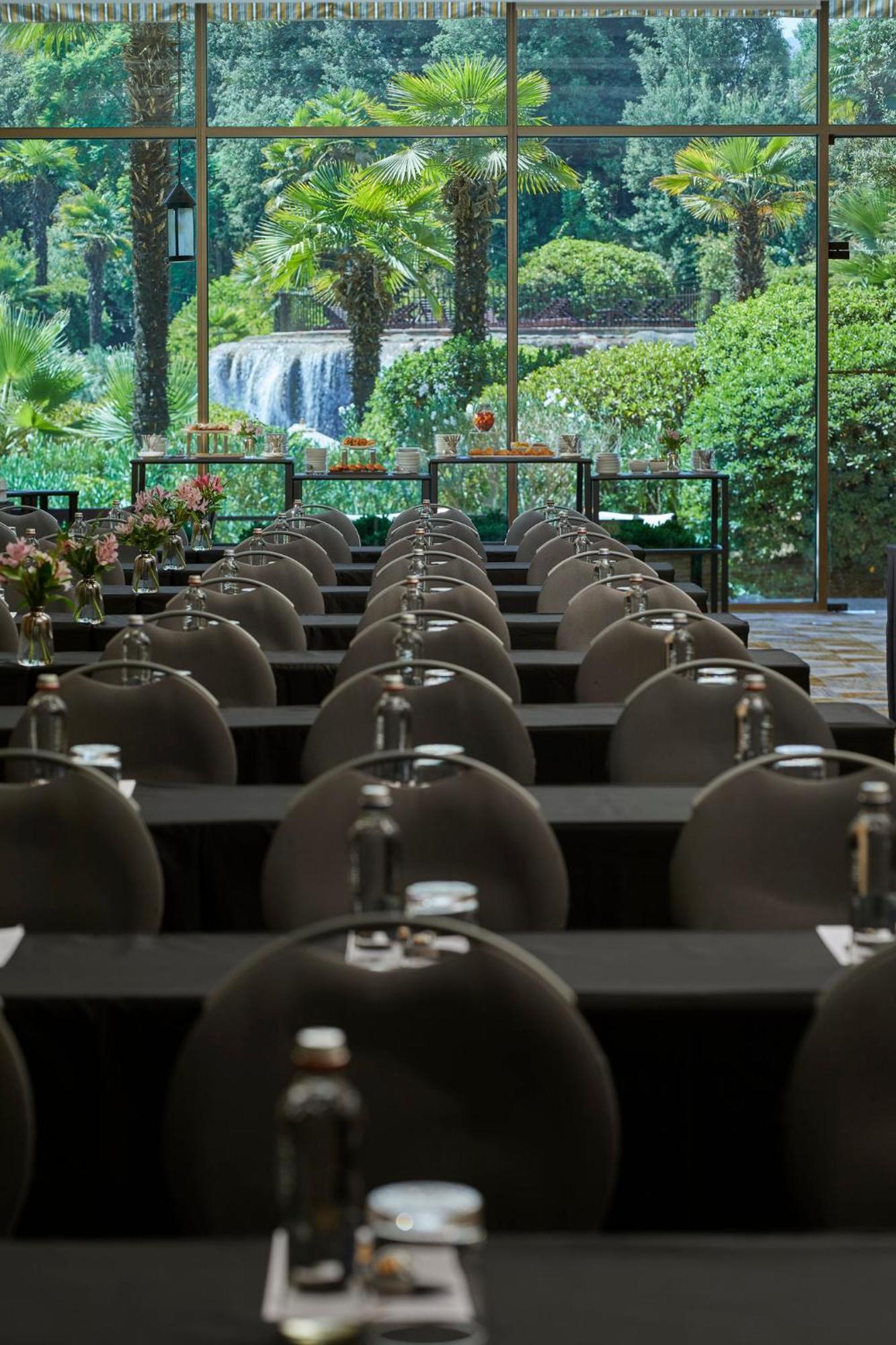 Mandarin Oriental, Santiago酒店 外观 照片 The meeting room